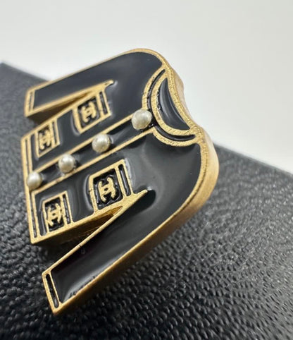Rare Chanel 2002 Vintage Jacket Icon Brooch