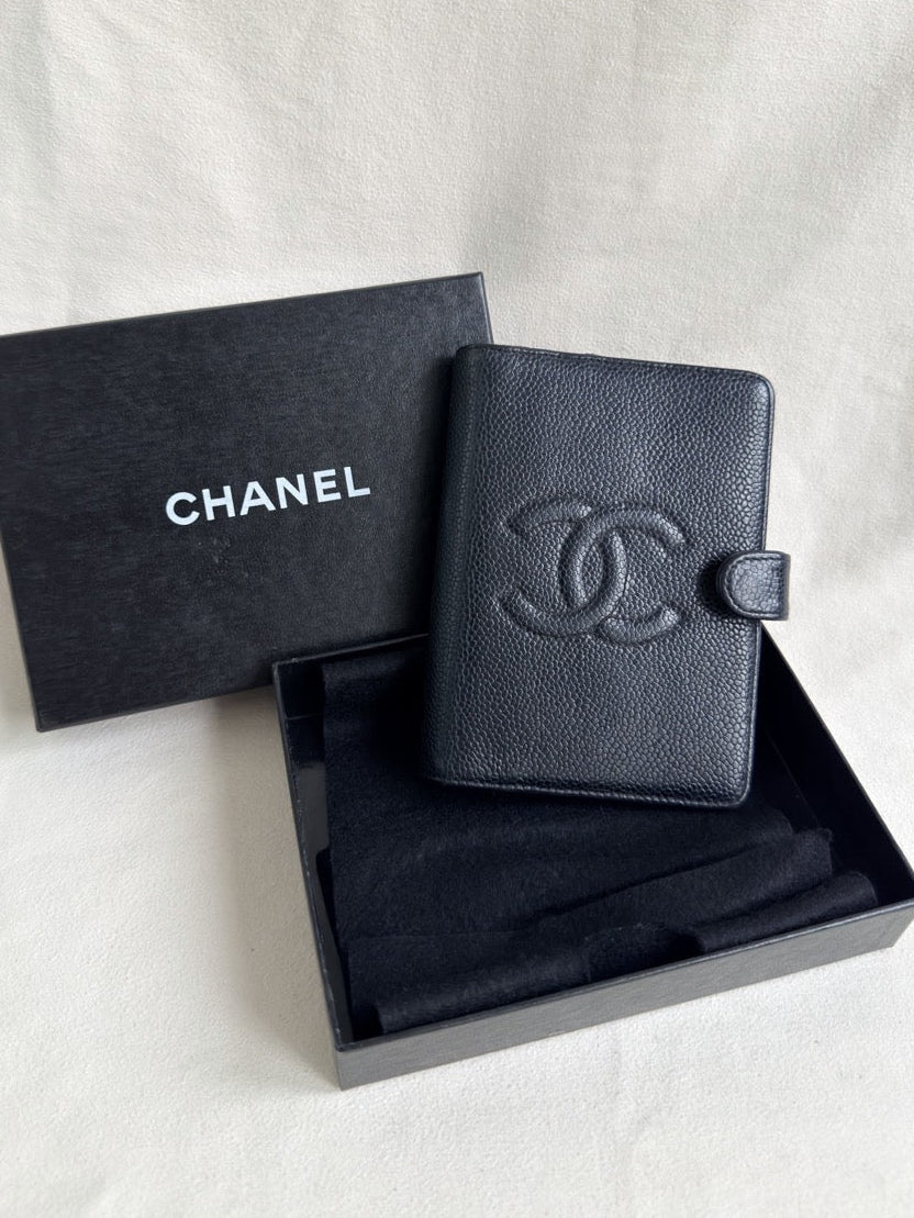 RARE Chanel Black Caviar Passport Holder Agenda