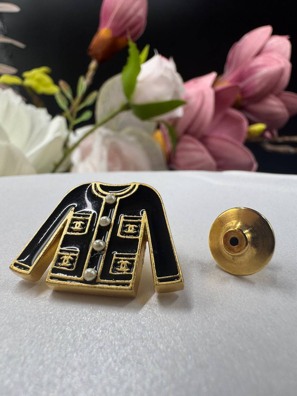 Rare Chanel 2002 Vintage Jacket Icon Brooch