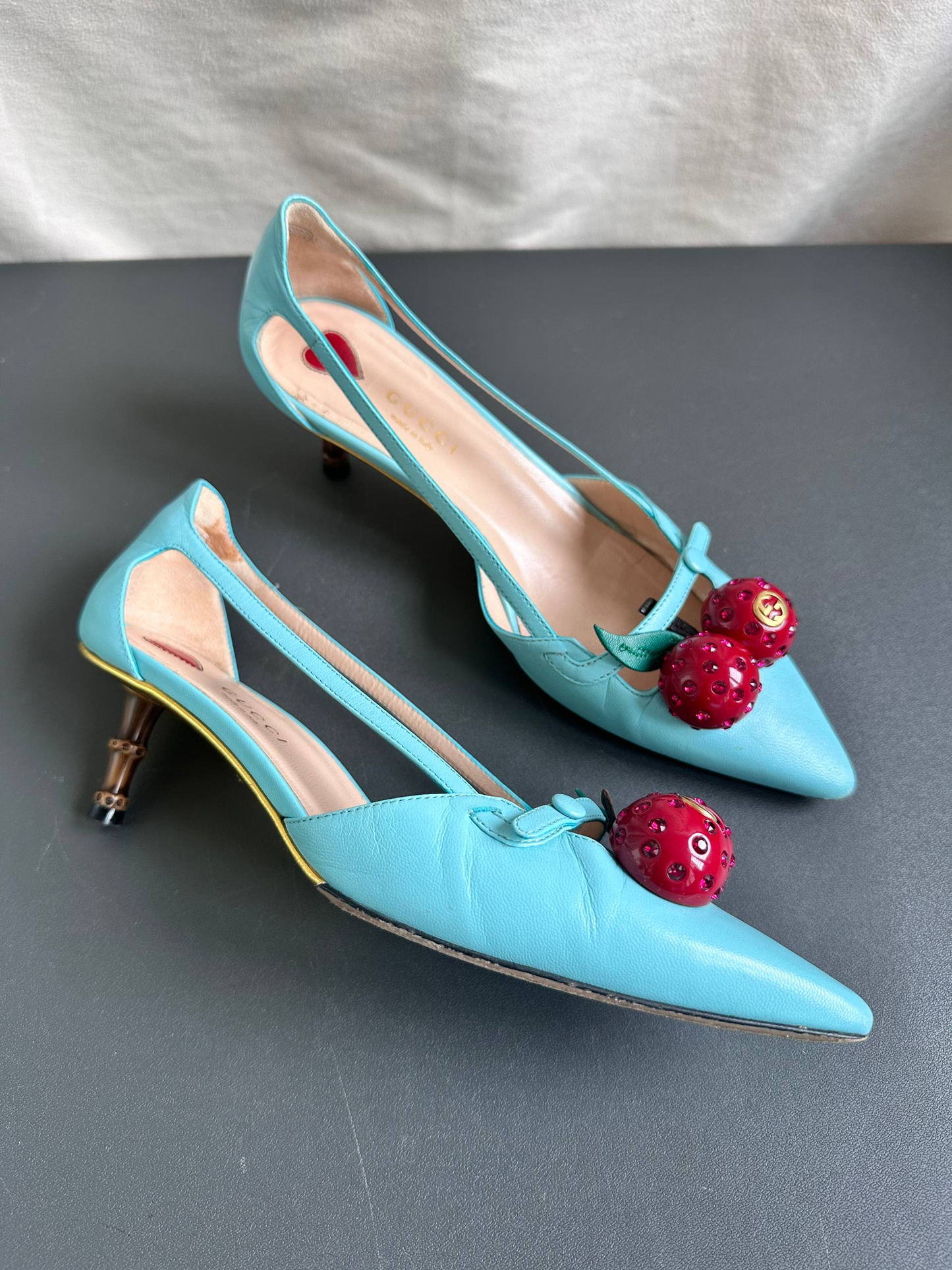 Gucci Turquoise Leather Cherry 45mm Unia Pumps Heels