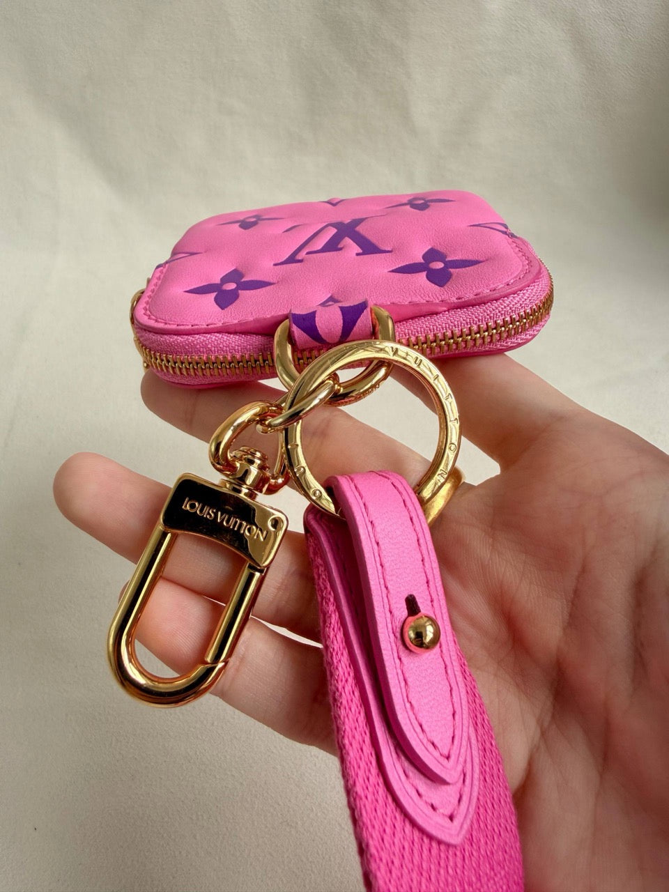 Louis Vuitton Multi Pochette Case Lanyard Pink Monogram