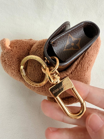 Limited Edition Louis Vuitton 2025 Cat Plushie Earpods Case Bag Charm