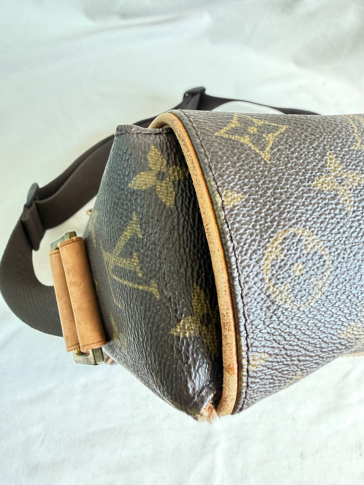 Louis Vuitton Abbesses Monogram Messenger Bag