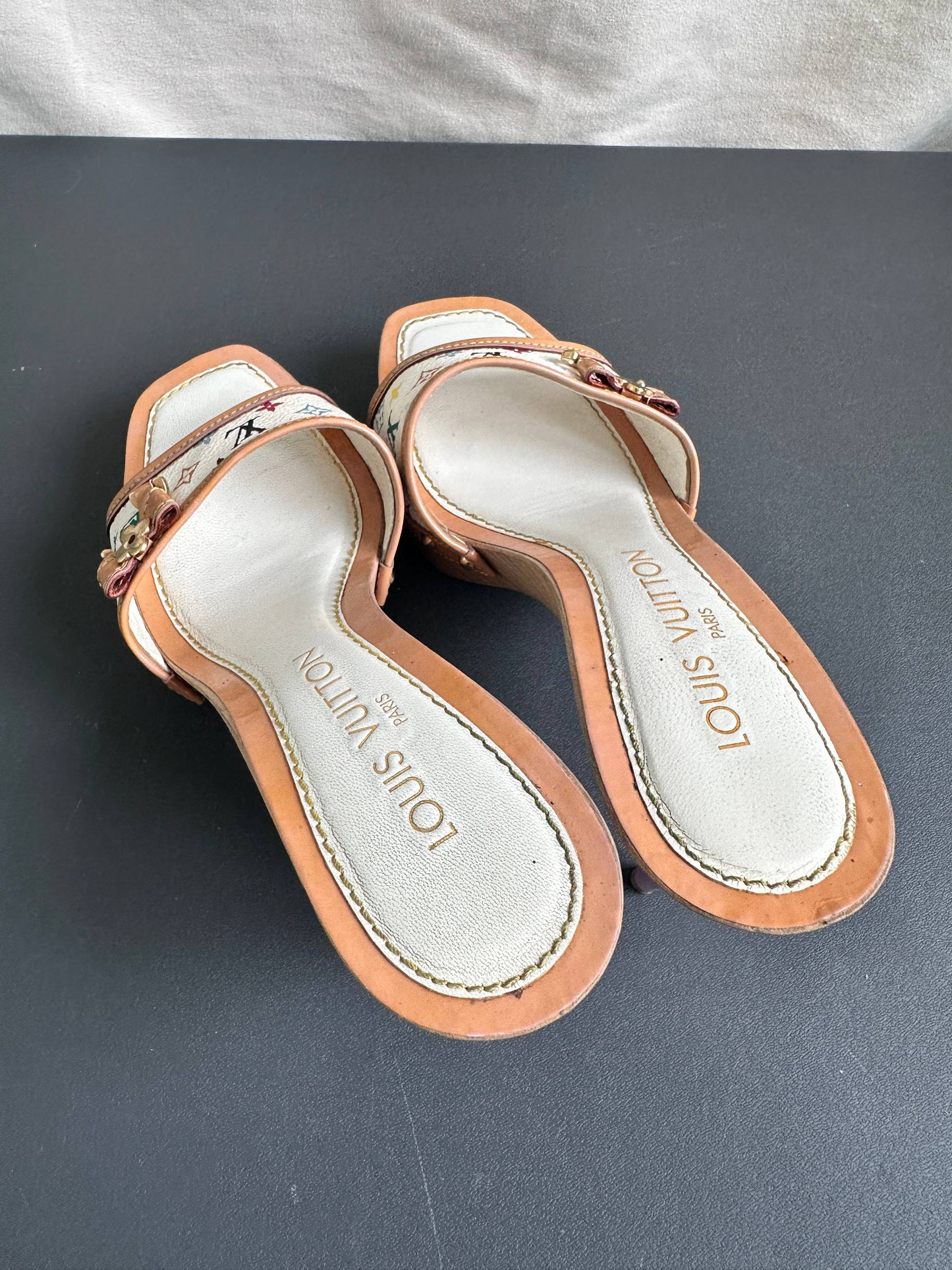 Louis Vuitton 2003 White Takashi Murakami Ribbon Mules Heels