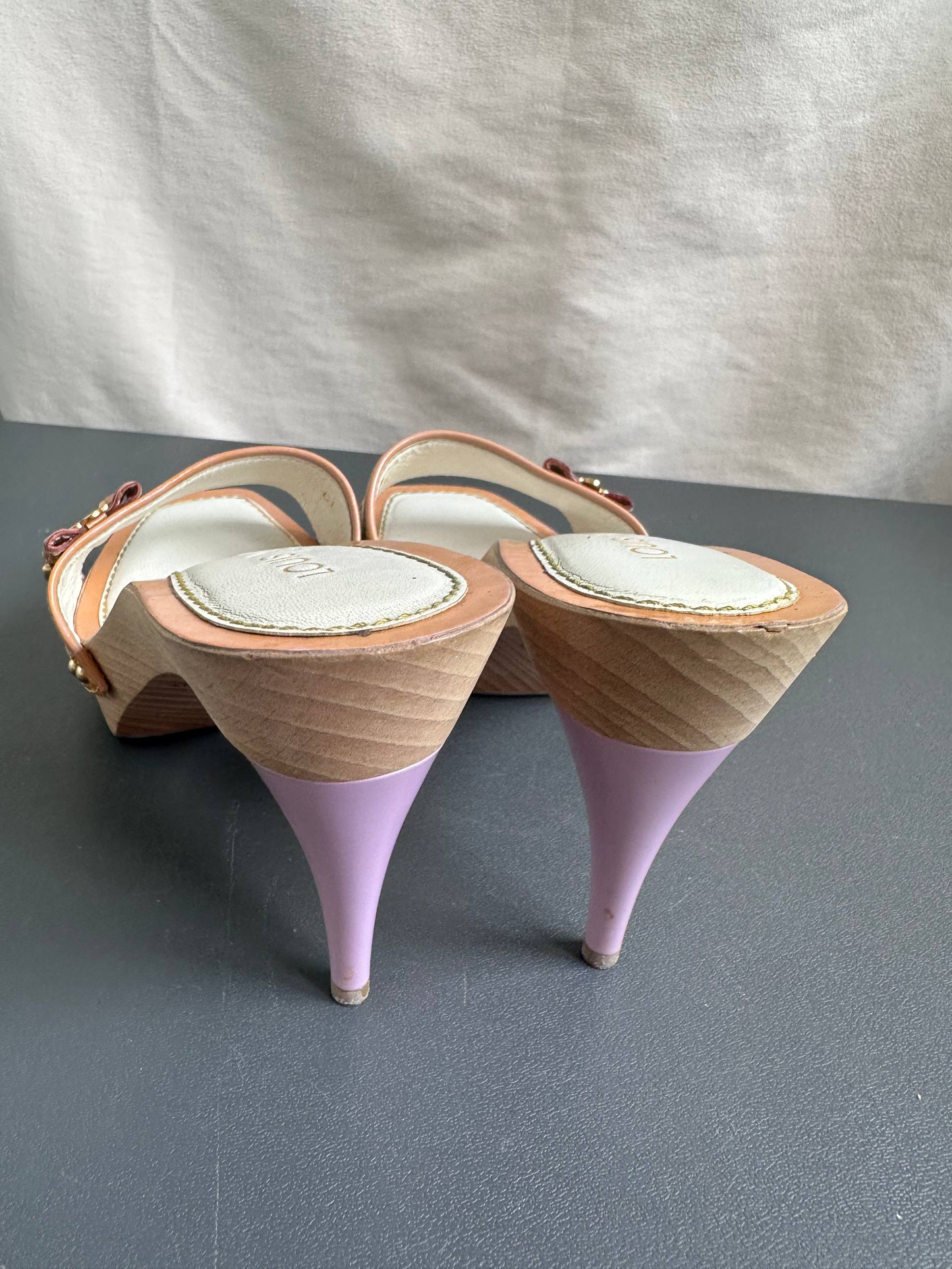 Louis Vuitton 2003 White Takashi Murakami Ribbon Mules Heels