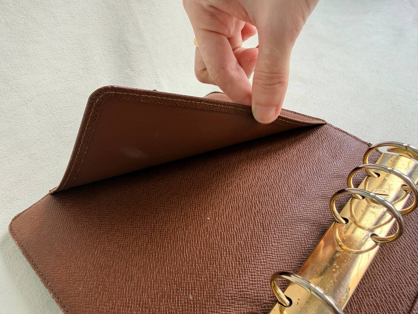 Louis Vuitton Agenda MM Notebook Monogram Cover