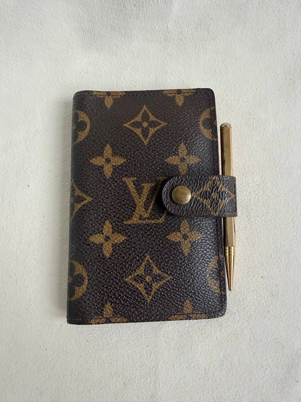 Louis Vuitton Mini Agenda with Gold Pencil